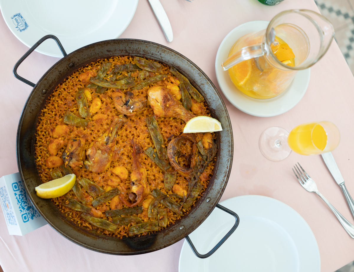 Paella valenciana